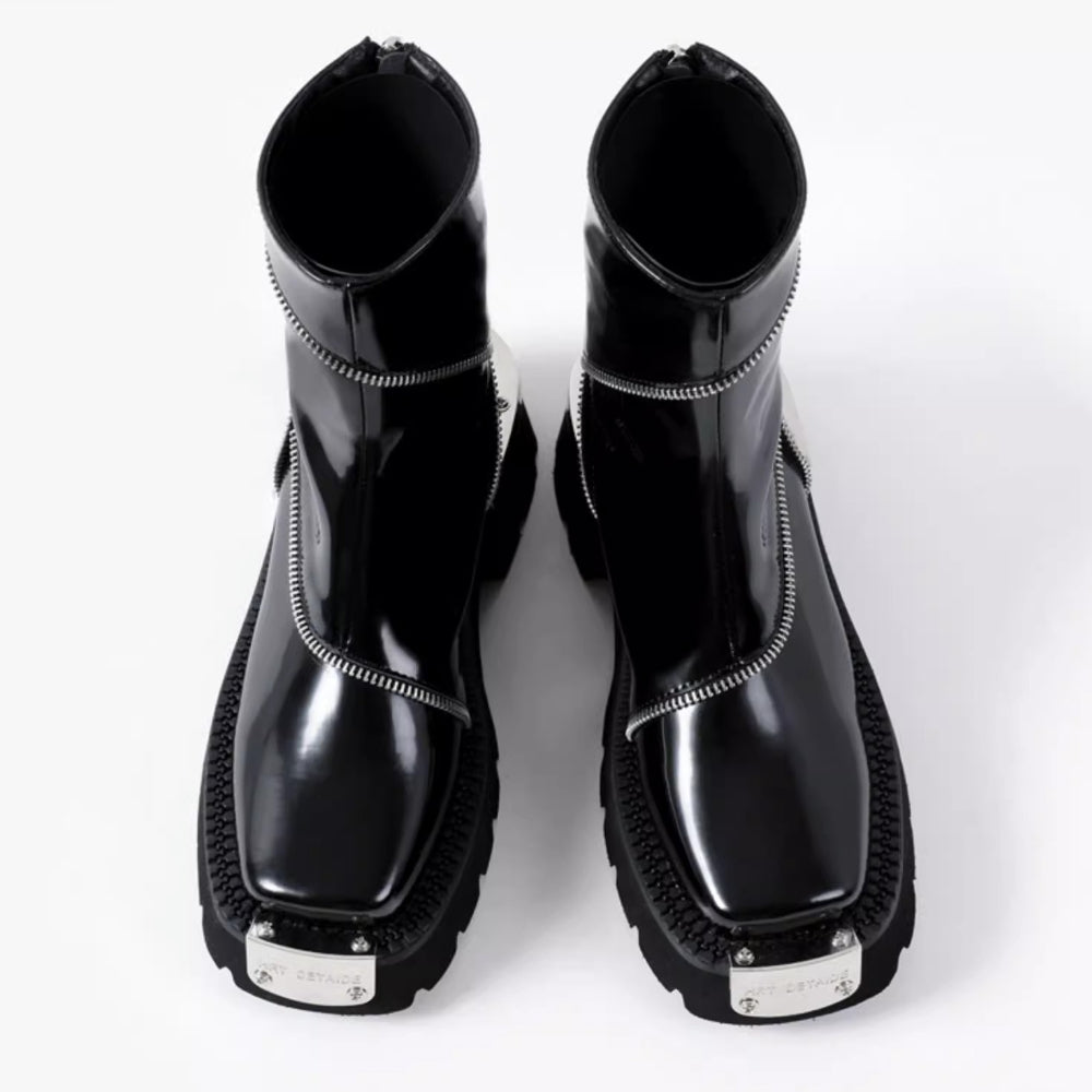 Functional Zipper Shiny Leather Boots