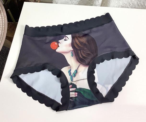 Breathable Patterned Cotton Silk Gynecological Panties