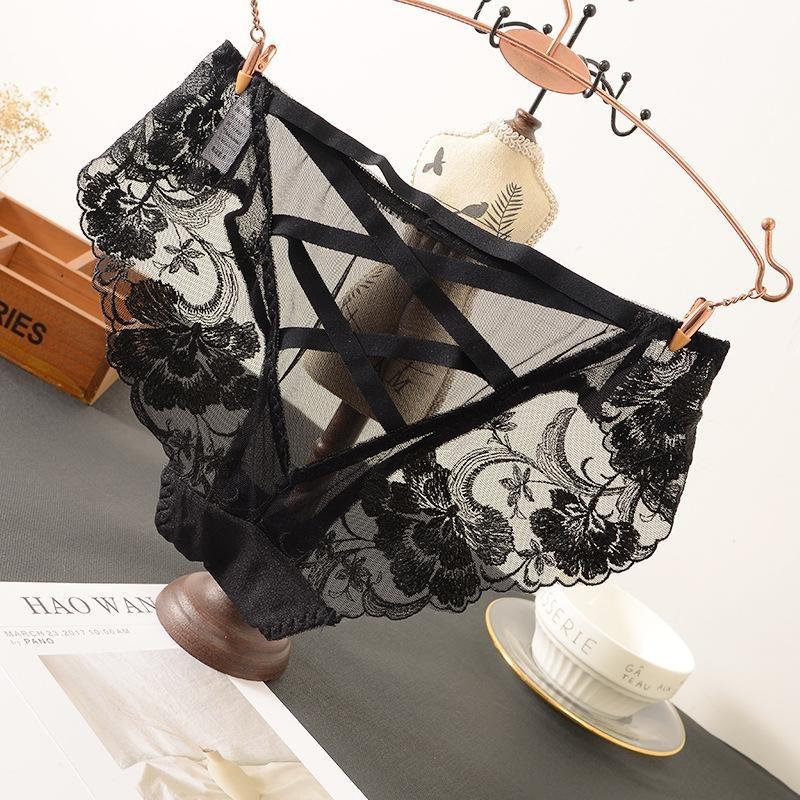 Crossed Webbing Floral Embroidered Lace Gynecological Panties