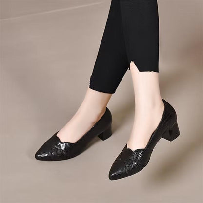 Retro breathable casual leather shoes