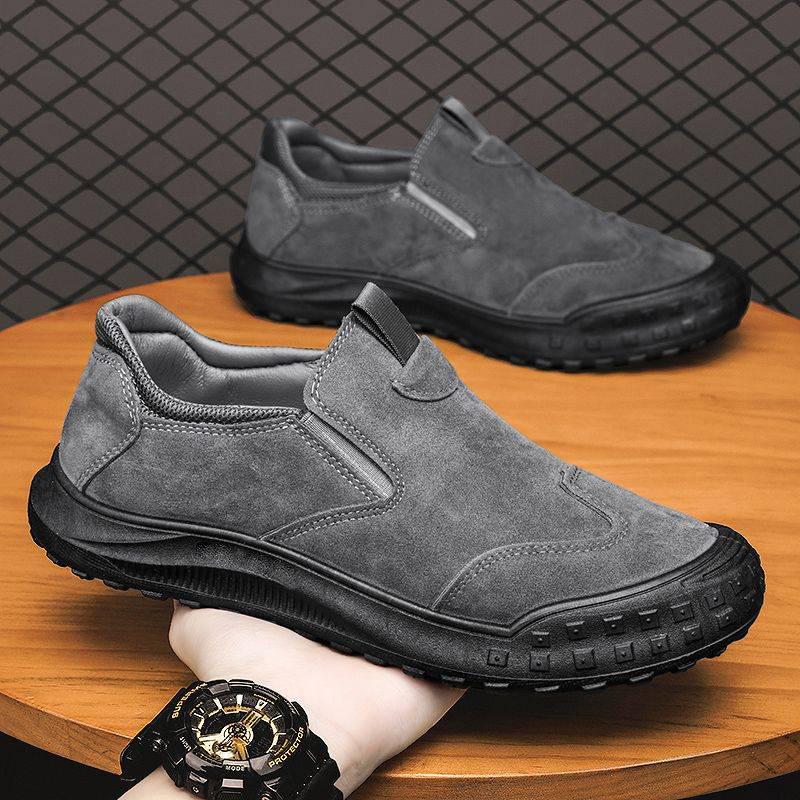 Trendy men's casual slip-on soft sole wear-resistant anti-slip shoes