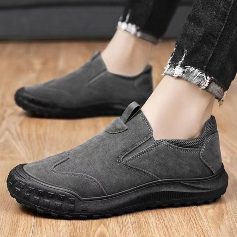 Trendy men's casual slip-on soft sole wear-resistant anti-slip shoes