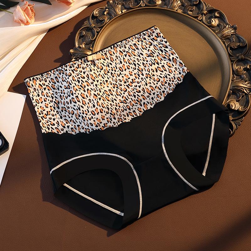 Leopard Print Mulberry Silk Antibacterial Gynecological Panties