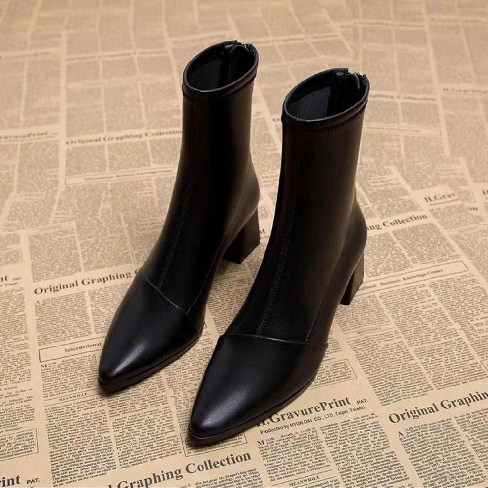 Pointed toe chunky heel short fashion boots