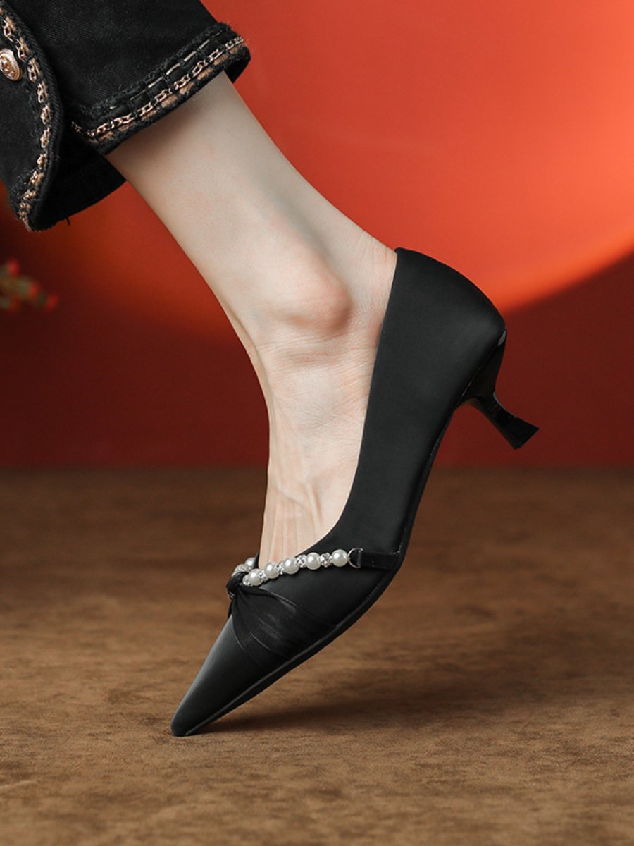 Temperament satin fine heeled pearl twist high heels