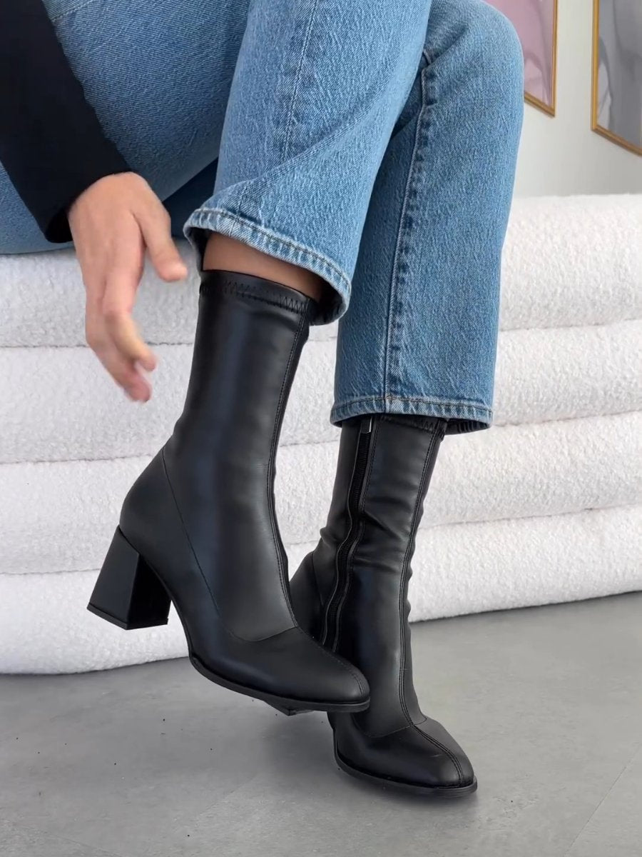 Simple Black Stretch Mid Calf Boots