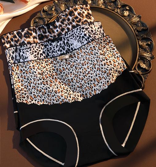 Leopard Print Mulberry Silk Antibacterial Gynecological Panties