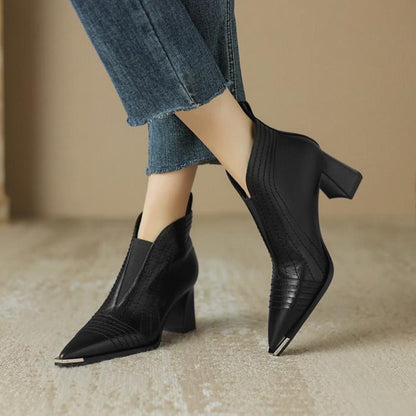 Light Luxury Niche Pointed Toe Chunky Heel Iron Toe Boots <Two Colors>