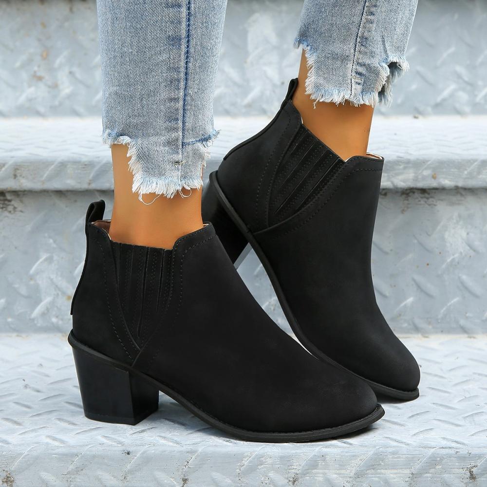 Pointed Toe Chunky Heel Suede Low Heel Boots