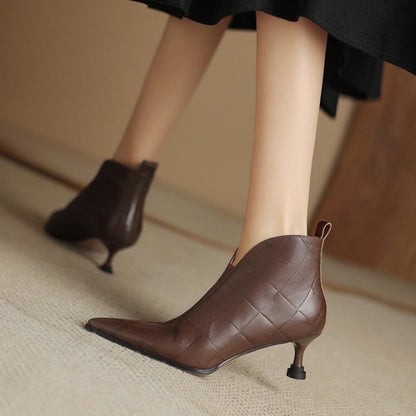 Casual V Mouth Slim Heel Pointed Toe Chelsea Boots