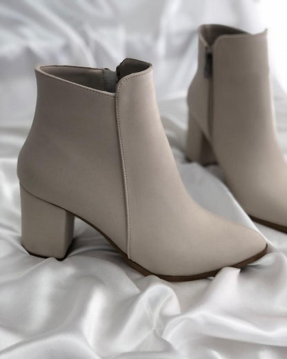 Chunky heeled micro heeled comfortable mid-calf boots