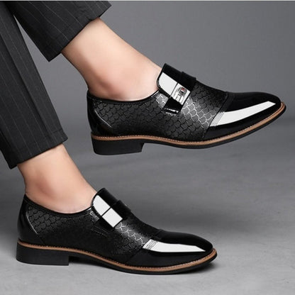 Simple Embossed Leather Shoes