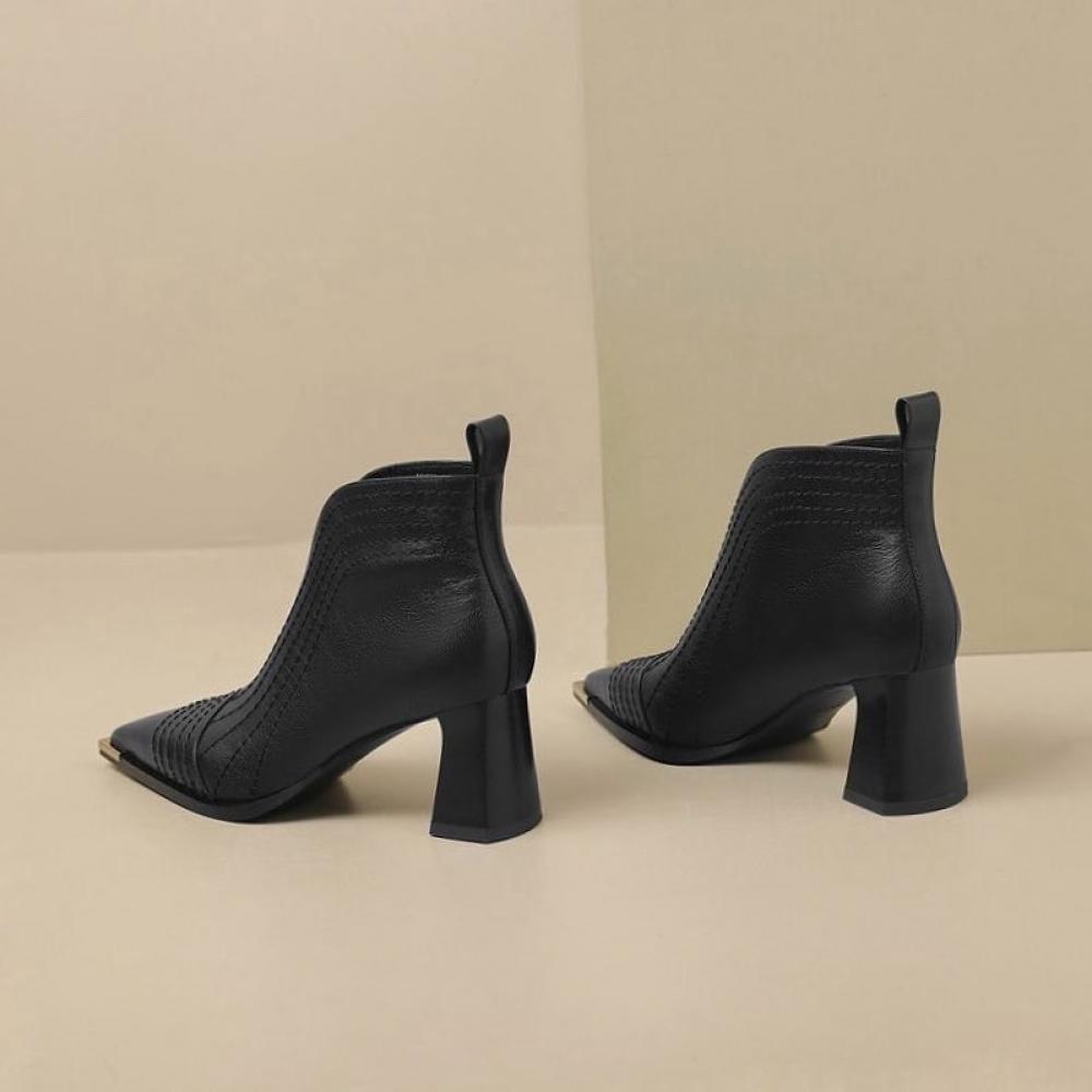 Light Luxury Niche Pointed Toe Chunky Heel Iron Toe Boots <Two Colors>